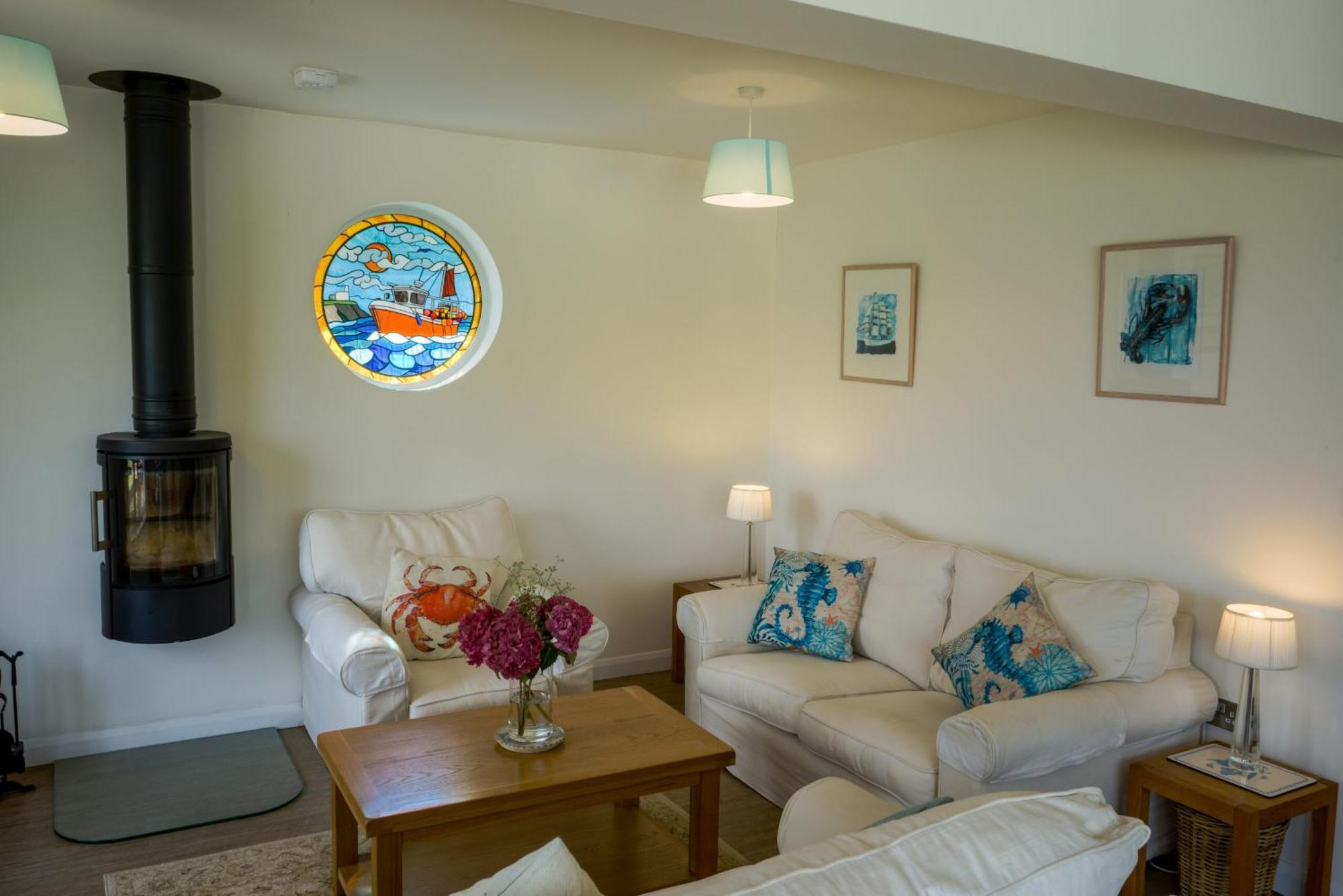 Spinnaker Cadgwith Holiday Home Esterno foto