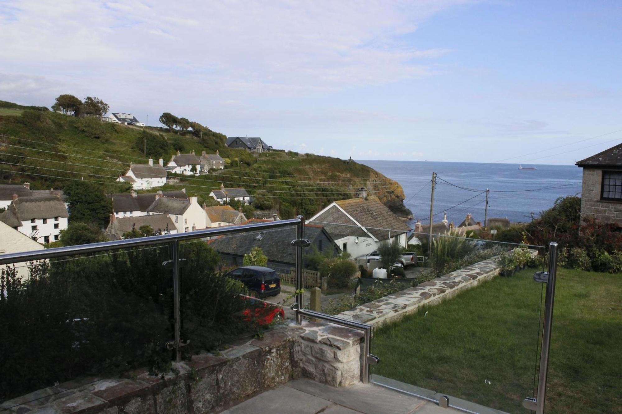 Spinnaker Cadgwith Holiday Home Esterno foto